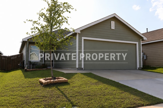 Building Photo - 3330 Beckwith Way