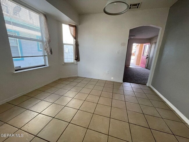 Building Photo - 3952 Tierra Venado Dr
