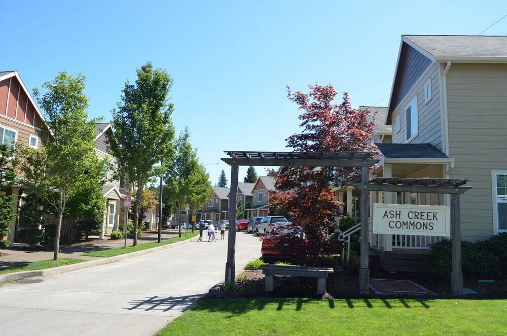 Primary Photo - Ashcreek Commons