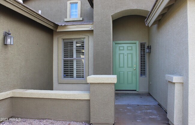 Building Photo - 17839 W Crocus Dr
