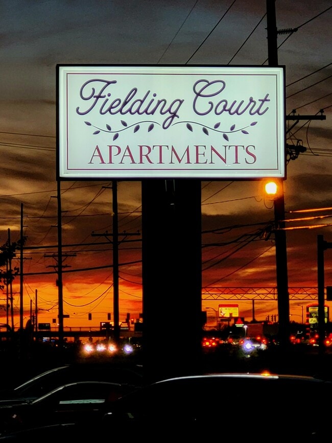 Building Photo - Fielding Court