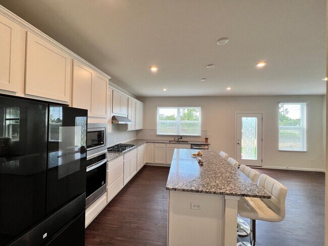 Building Photo - 3607 Ambrosia Dr