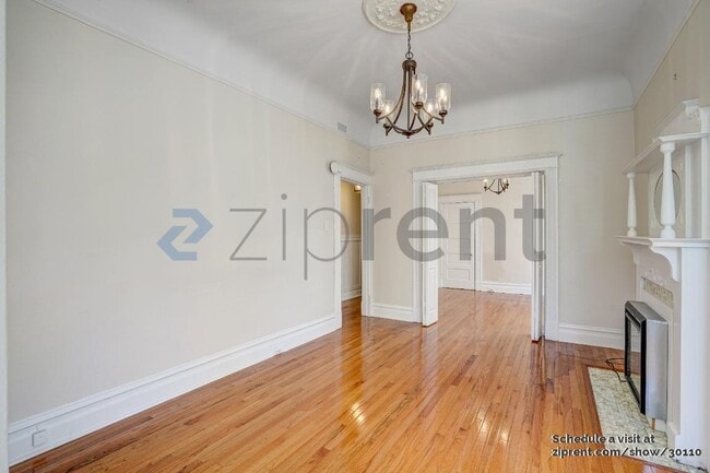 Building Photo - 2132 Jones St