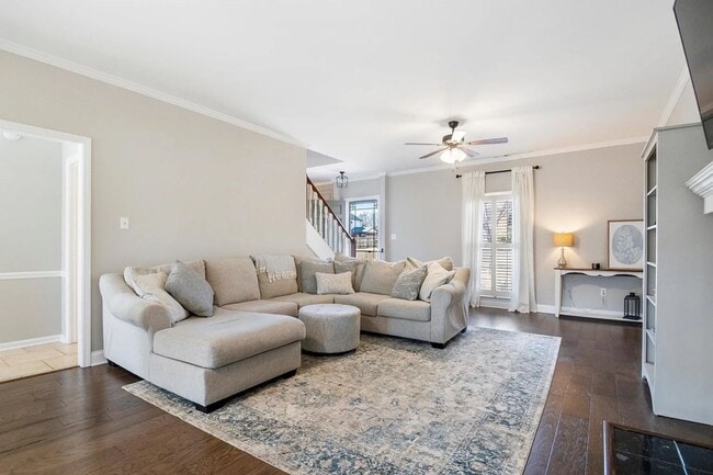 Building Photo - Colonial Style Collierville Home located off Collierville-Arlington Road near W Poplar Avenue. La...