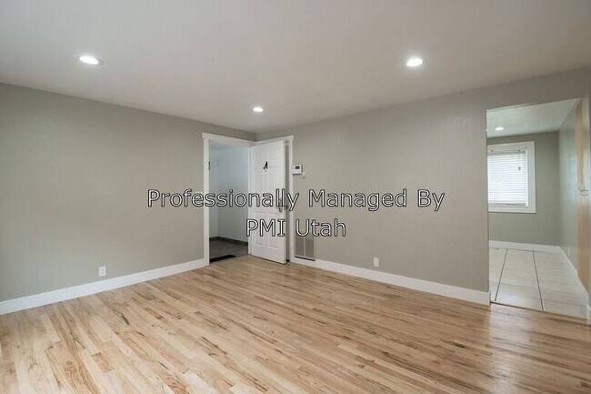 Foto del edificio - 724 E 700 S