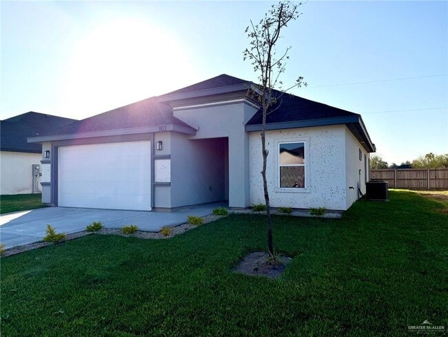 Building Photo - 16 La Laguna Rd