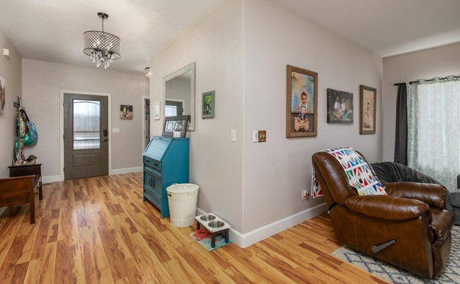 Foto del edificio - Military-Friendly Rental – 3BR/2BA Reno Home