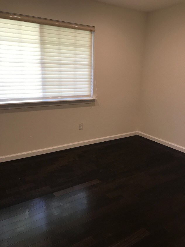 9542 Gierson Ave, Chatsworth, CA 91311 House Rental in Chatsworth, CA