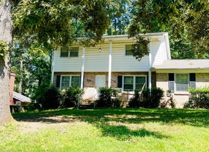 Building Photo - 1902 Forney Dr NW