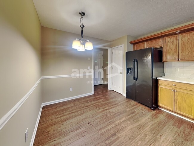 Building Photo - 5135 Thorin Oak Cir