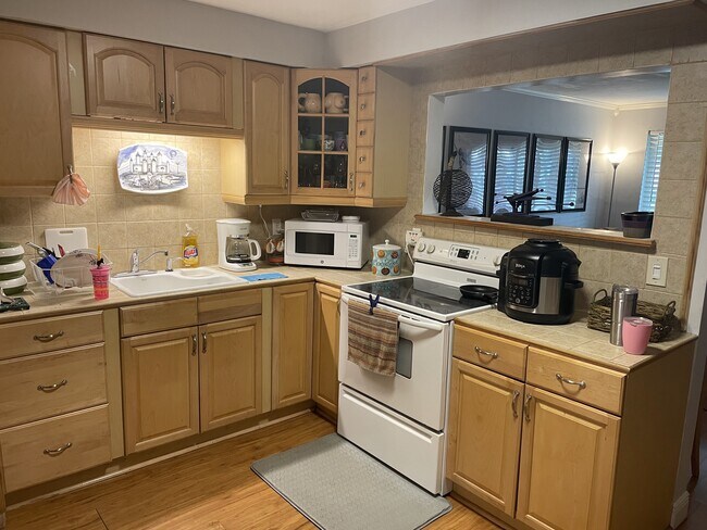Foto del edificio - 9453 SW 52nd Ct