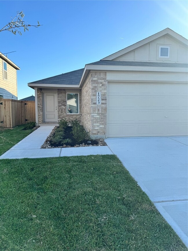 Foto del edificio - 1723 W Stroker Rd