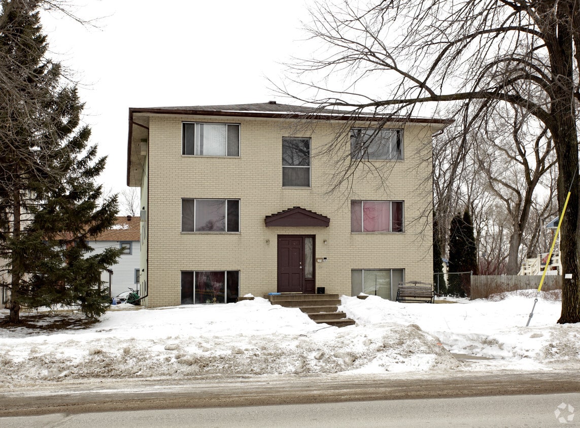 480 Pullman Ave S, Saint Paul Park, MN 55071 Apartments in Saint Paul
