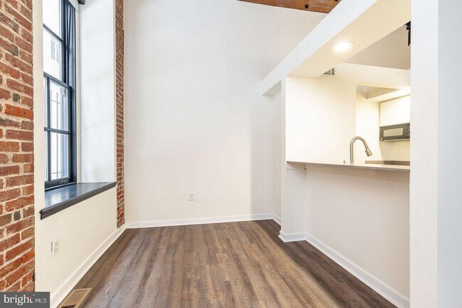 Foto del edificio - 303 Vine St