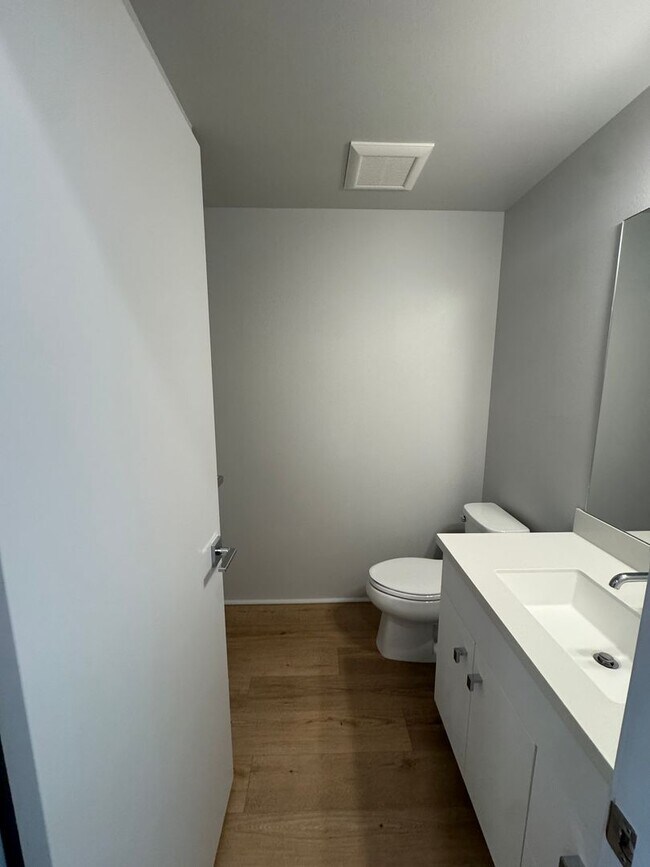 Building Photo - For Rent - [Hoopili Pohaku Estates] 91-117...