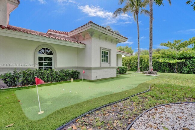 Foto del edificio - 5963 NW 75th Way