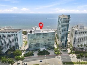 Building Photo - 5055 Collins Ave