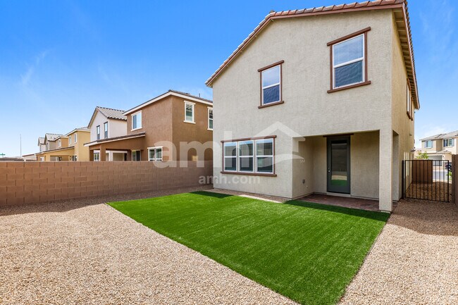 Foto del edificio - 7285 Arroyo Crossing Pkwy