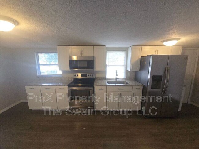 Building Photo - 2119 Park Ave