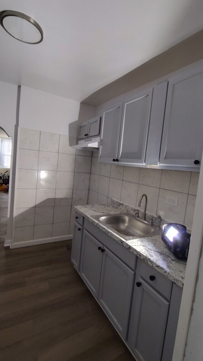 Photo - 1855 E Lippincott St House