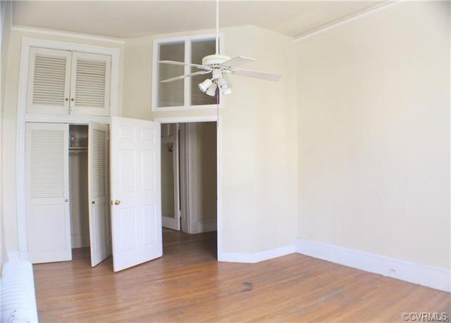 Foto del edificio - 500 W Franklin St