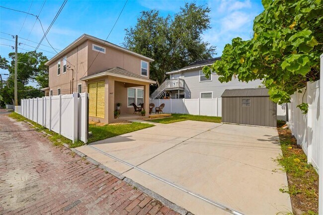 Foto del edificio - 1407 7th Ave N