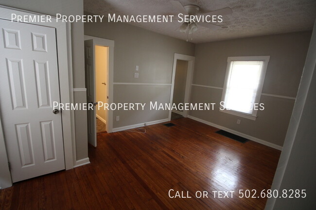 Foto del edificio - 538 W Evelyn Ave