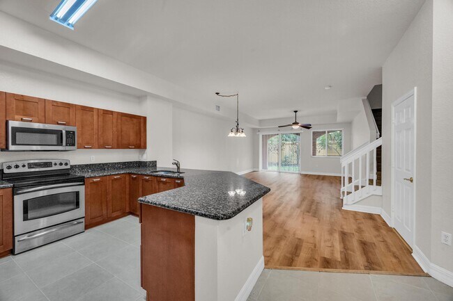Building Photo - 47 SE Sedona Cir