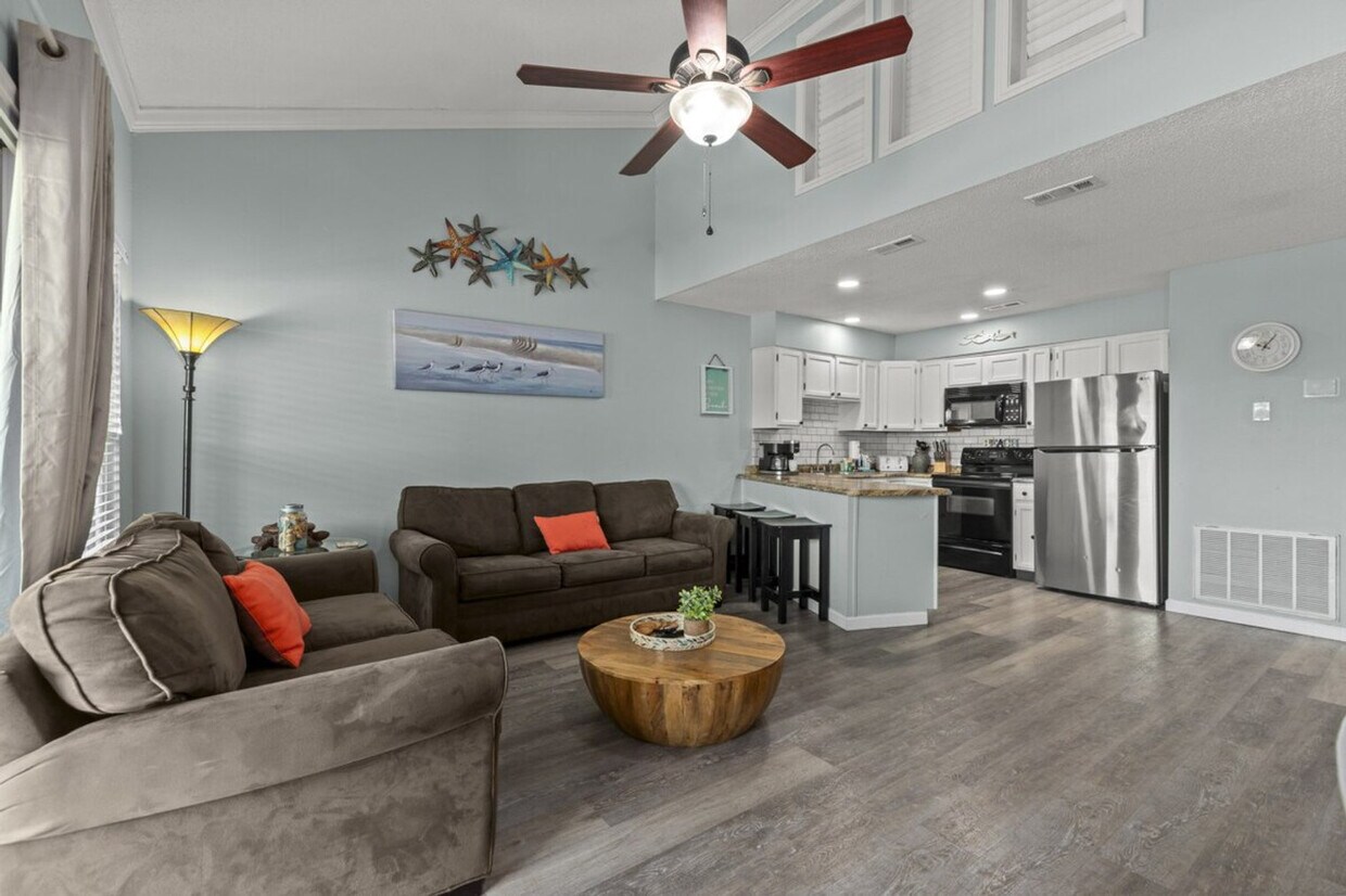 Foto principal - 1630 Scenic Gulf Dr
