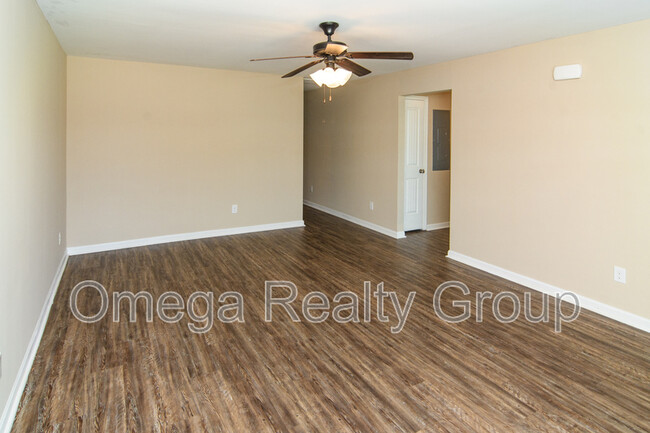 Building Photo - 6228 Townley Way