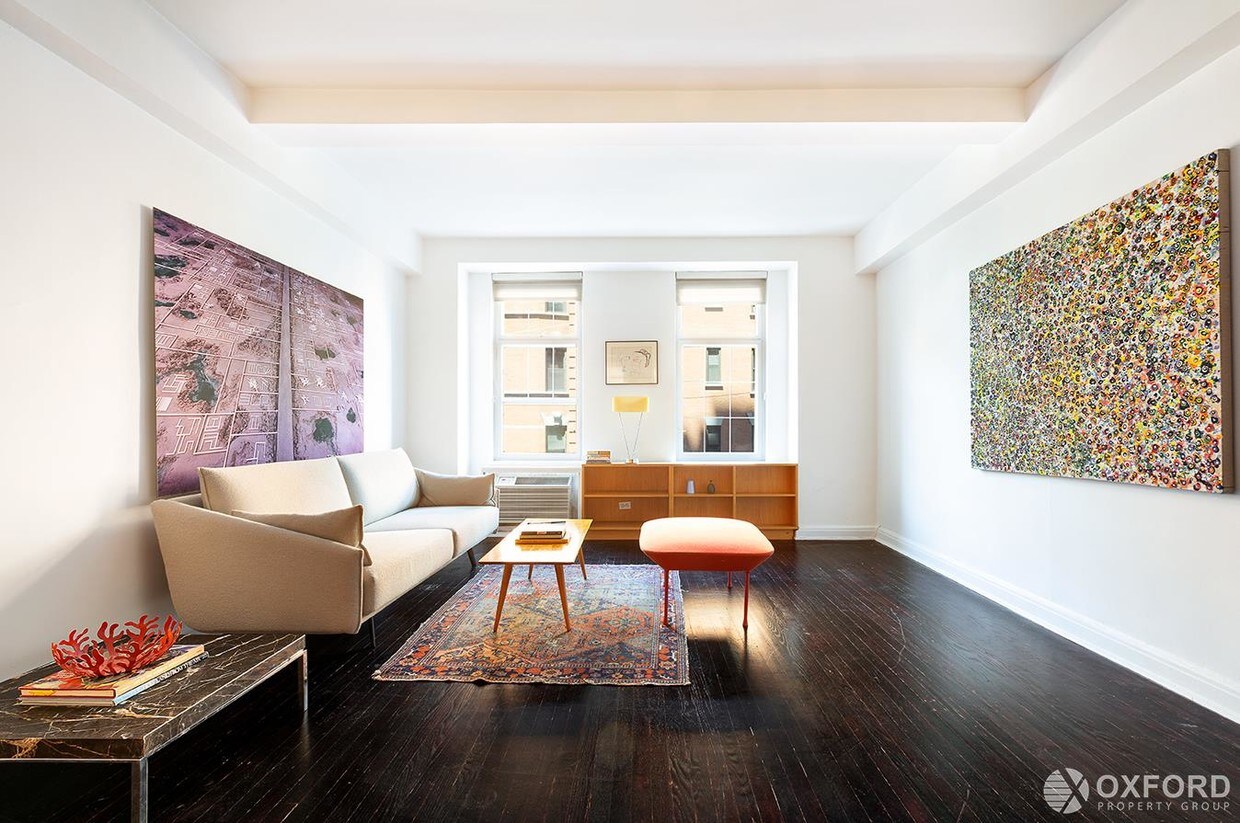 Primary Photo - 410 West 24th Street