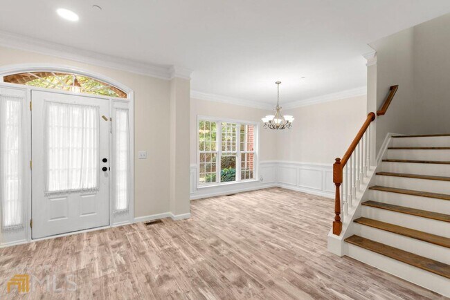 Building Photo - 119 Wetherbrooke Ln SE