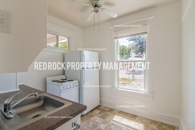 Foto del edificio - 902 W Mansfield Ave