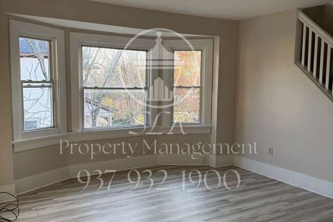 Foto del edificio - 541 Grafton Ave