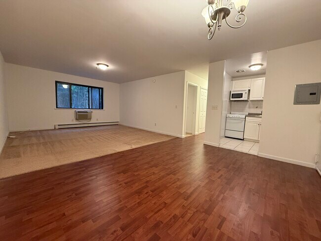 Foto del edificio - 208 Undercliff Ave