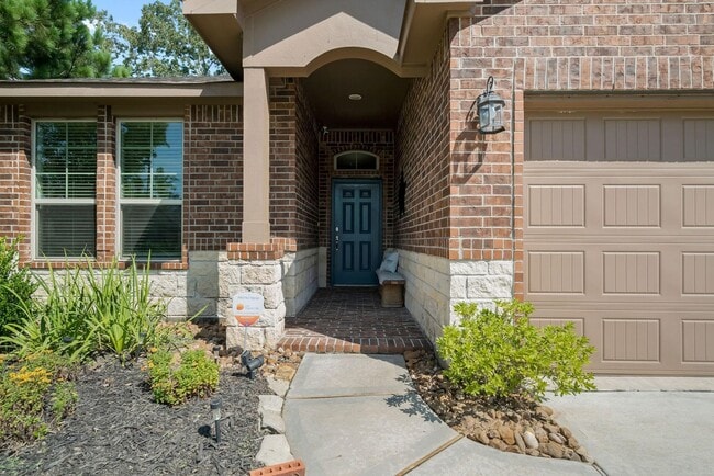 Building Photo - 14011 Wolftrap Ln