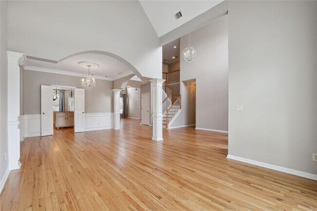 Foto del edificio - 1400 Prestige Valley Dr