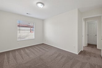 Building Photo - 3522 Brookwood Dr