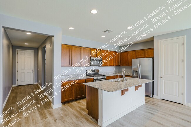 Building Photo - 4217 W Winston Dr