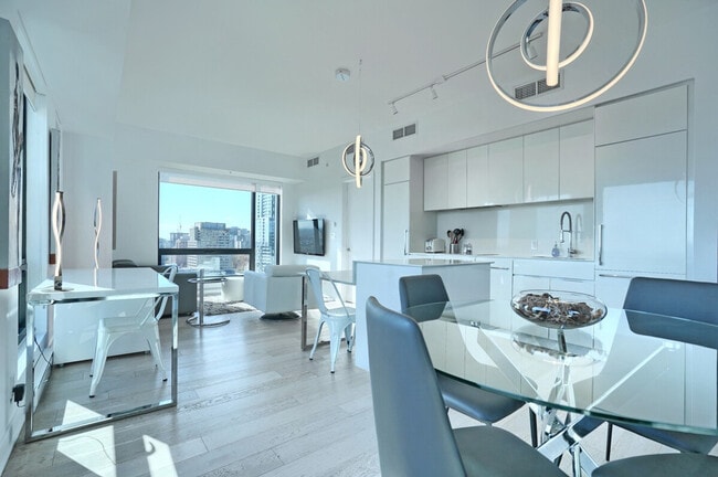 Photo du bâtiment - 100 Av. des Canadiens-de-Montréal