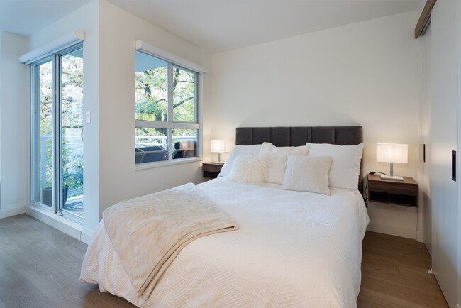 Photo du bâtiment - 910 Beach Av