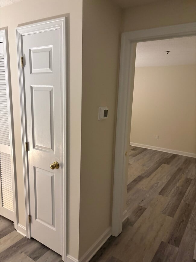 Foto del edificio - 42 S Cherry St