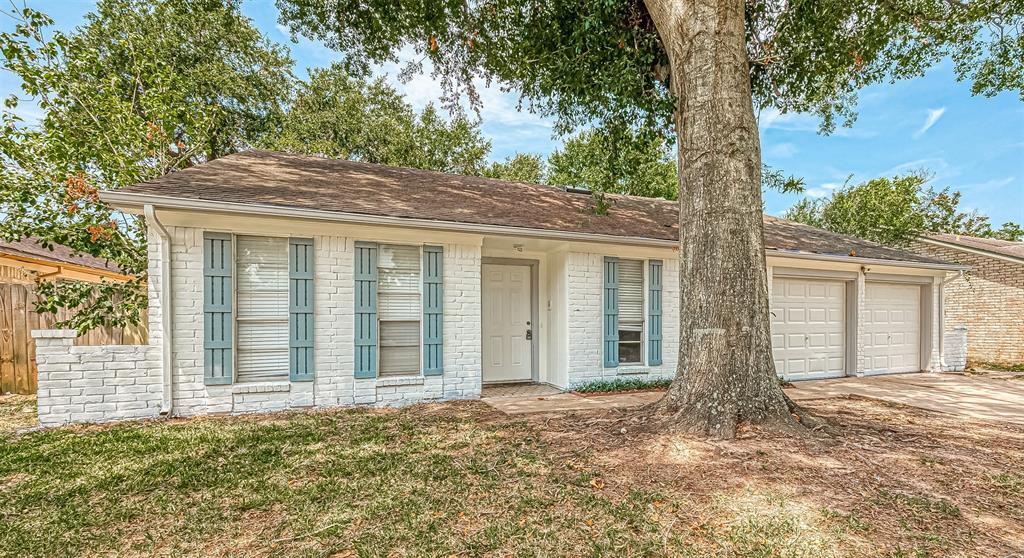 Foto principal - 16623 Royal Mile Ln