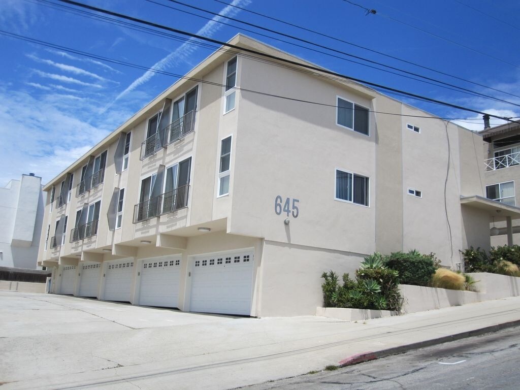 Primary Photo - 645 3rd St