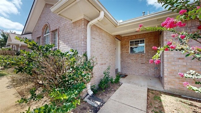 Photo - 2326 Trace Meadows Apartment