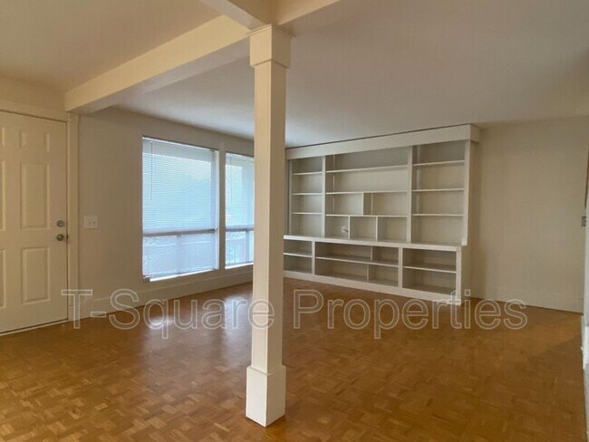 Building Photo - 5115 159th Ave NE
