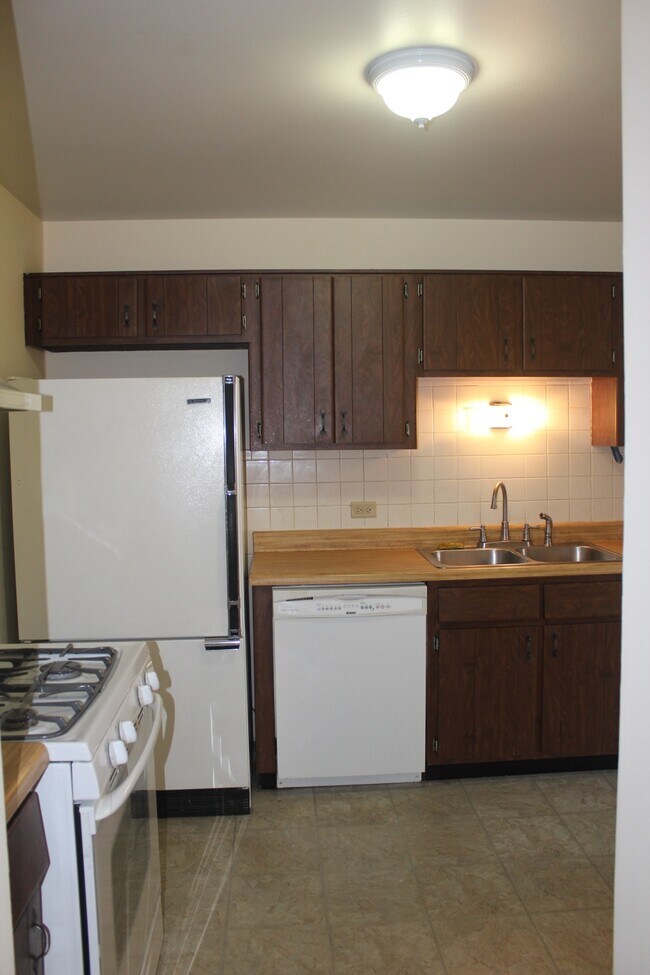 Foto del edificio - 1054 Deerpath Ct