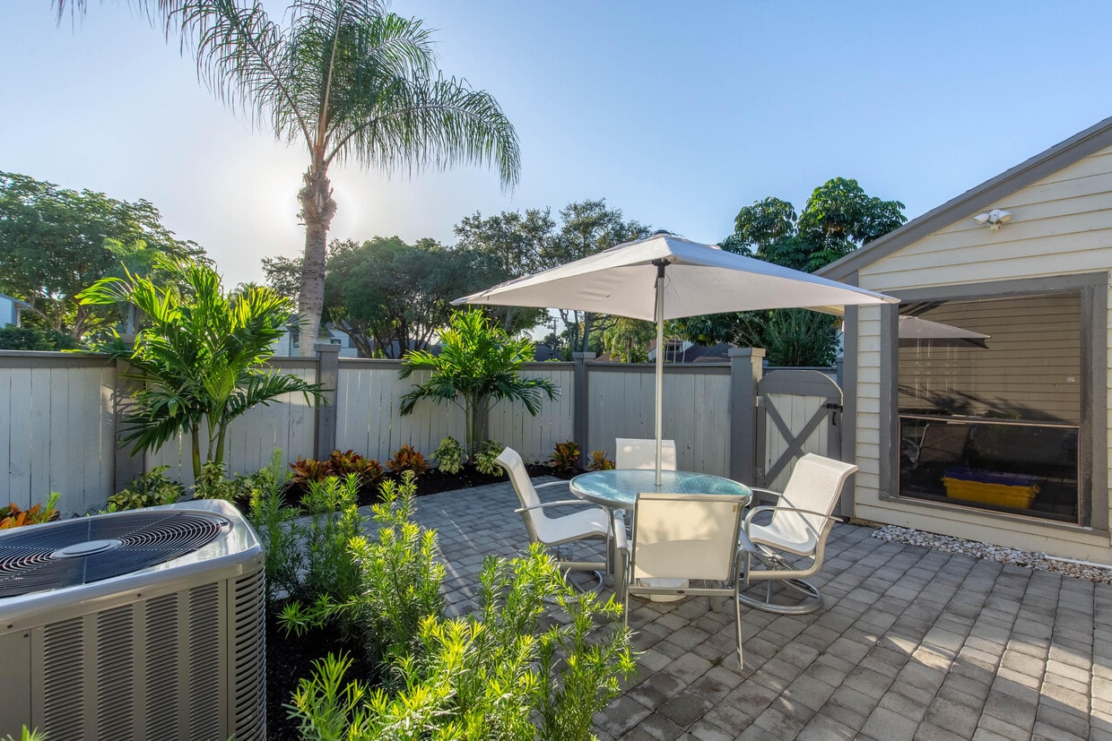 13364 Bedford Mews Ct, Wellington, FL 33414 House Rental in