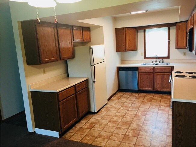 Foto del edificio - 17450 Fairway Dr