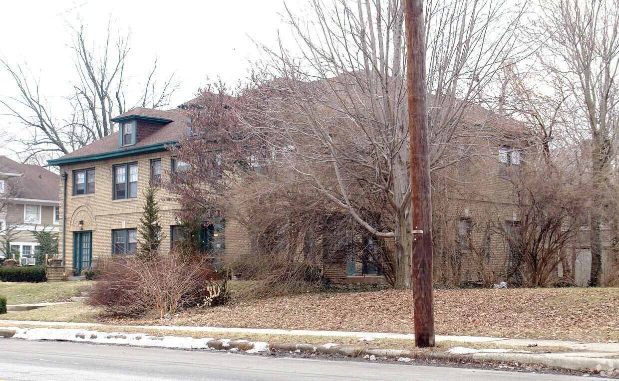 Foto del edificio - 3704 N Pennsylvania St